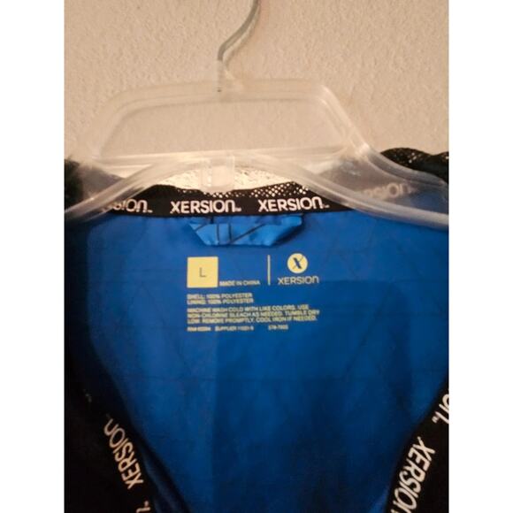 Xersion Blue and Black Windbreaker Raincoat Jacket Large - Picture 2 of 8